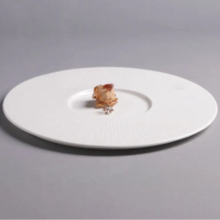 assiette design gastronomique moderne professionnel haut de gamme
