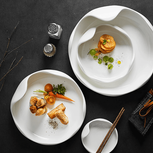 Assiette Céramique Moderne Waves Maison Deleurde avec dressage gastronomique