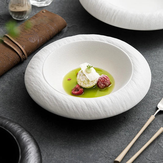 assiette design gastronomique moderne professionnel haut de gamme