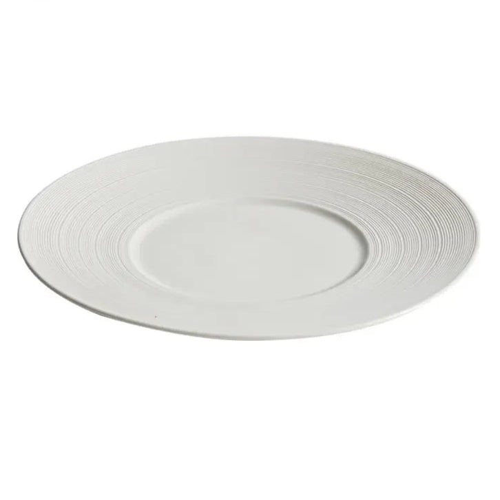 assiette design gastronomique moderne professionnel haut de gamme