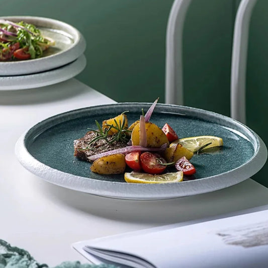 assiette design gastronomique moderne bleu