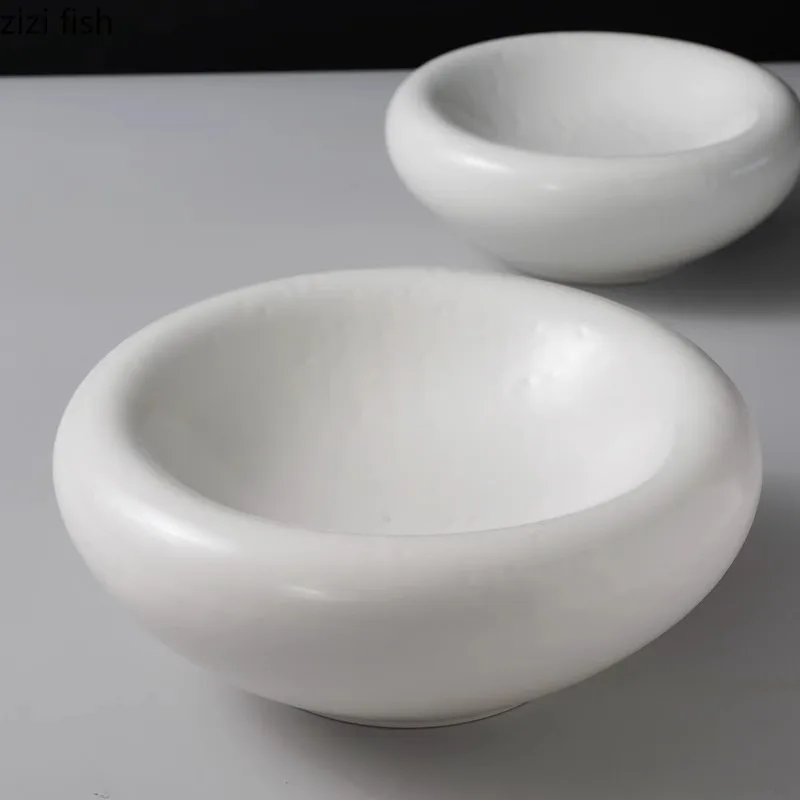 ceramic-plate-echo-design-white