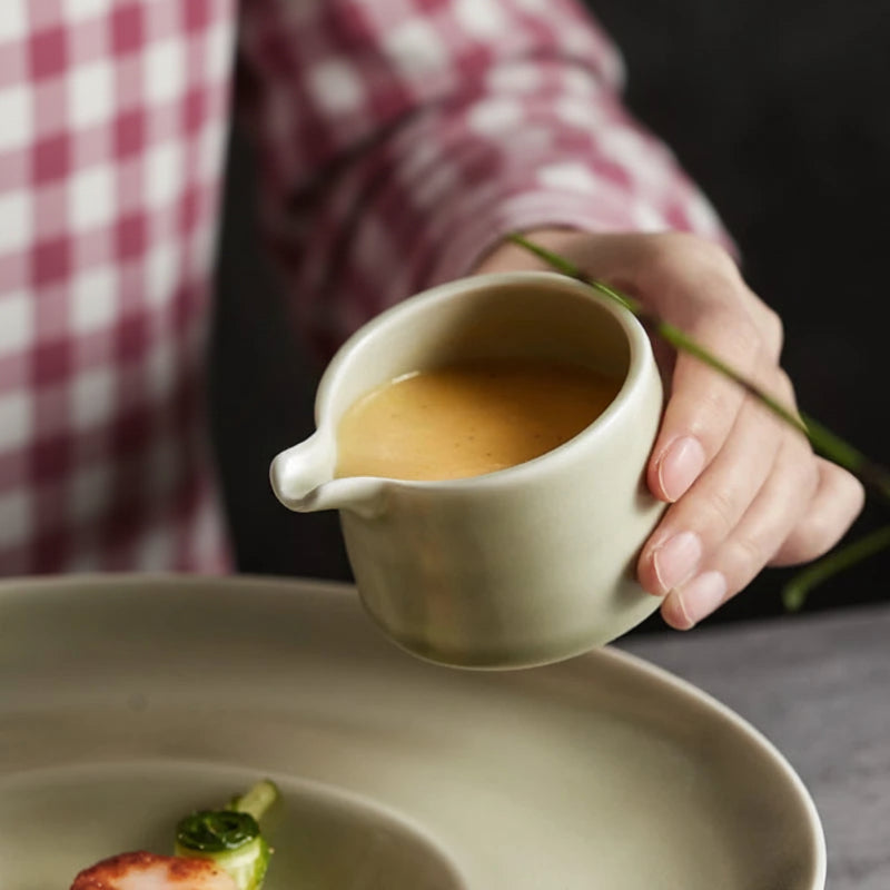 Mini saucière en céramique Goutte Maison Deleurde, vue détaillée des différents coloris